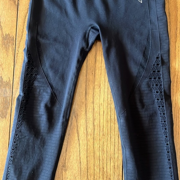 Gymshark Black Leggings - Picture 15 of 16
